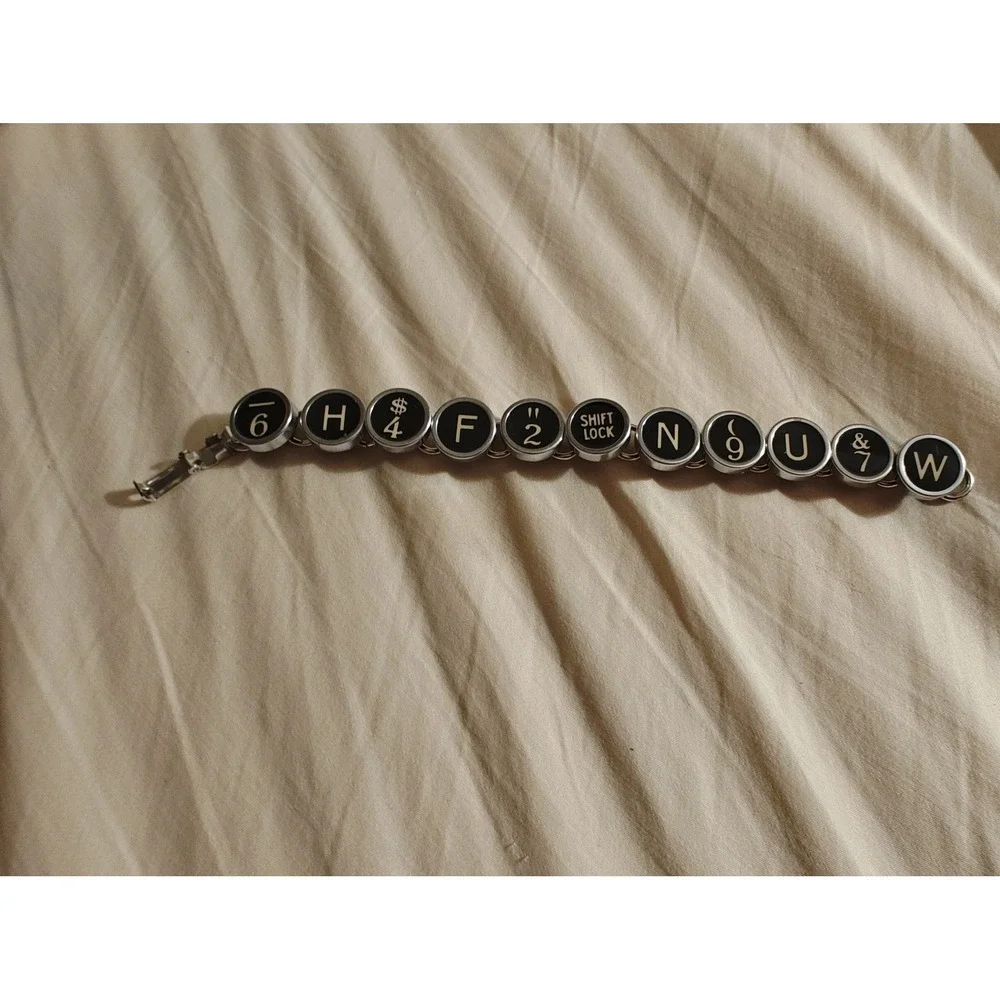 Bracelet Typewriter Key Vintage Style Black Silver Link 6.5 Inch